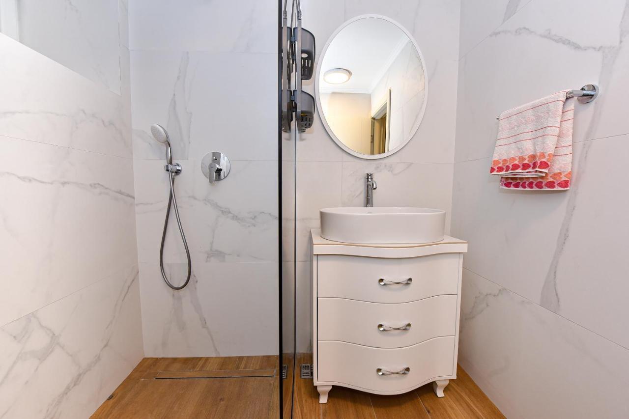 Apartments Galija Petrovac Lux Екстериор снимка