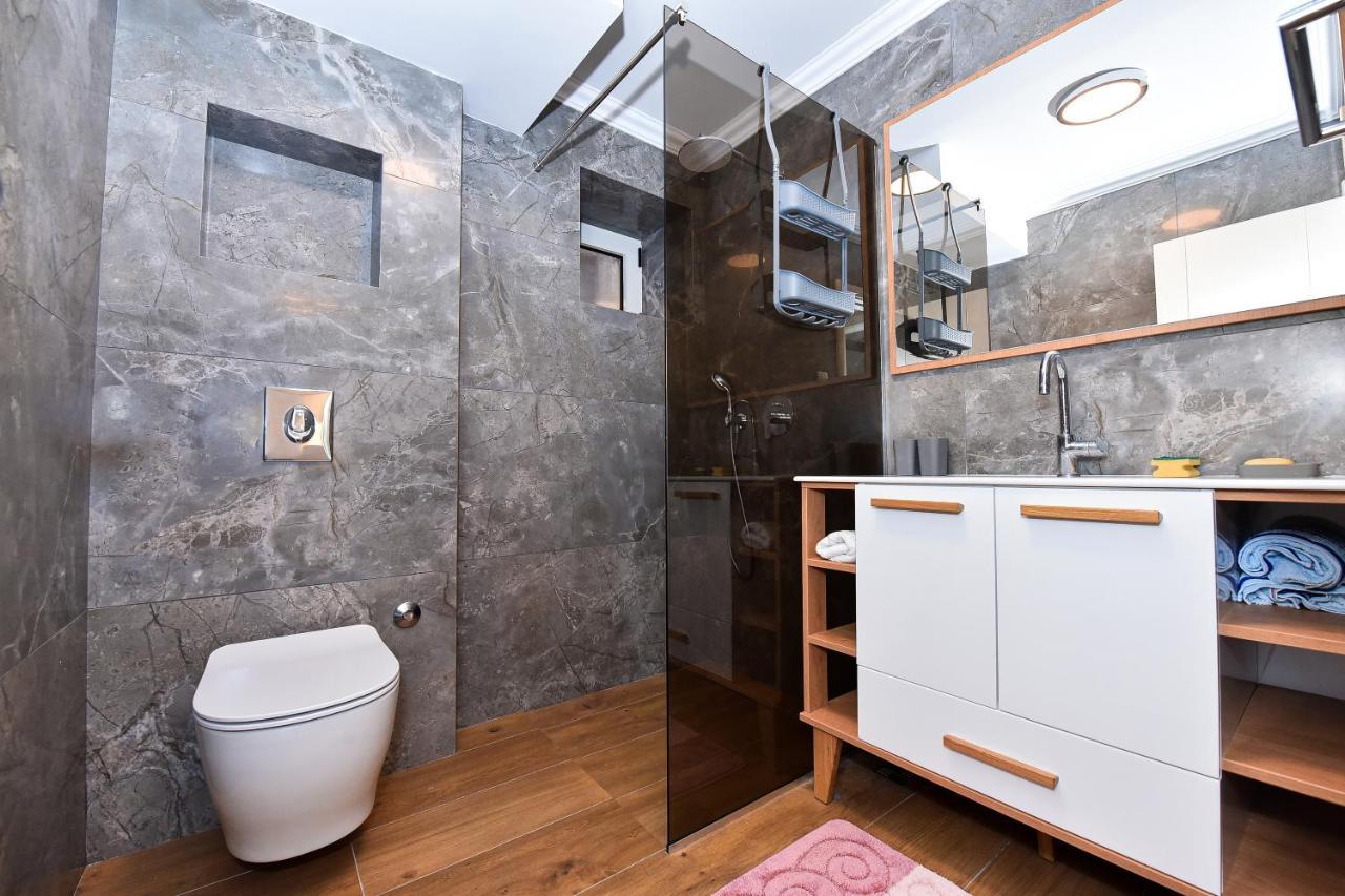 Apartments Galija Petrovac Lux Екстериор снимка
