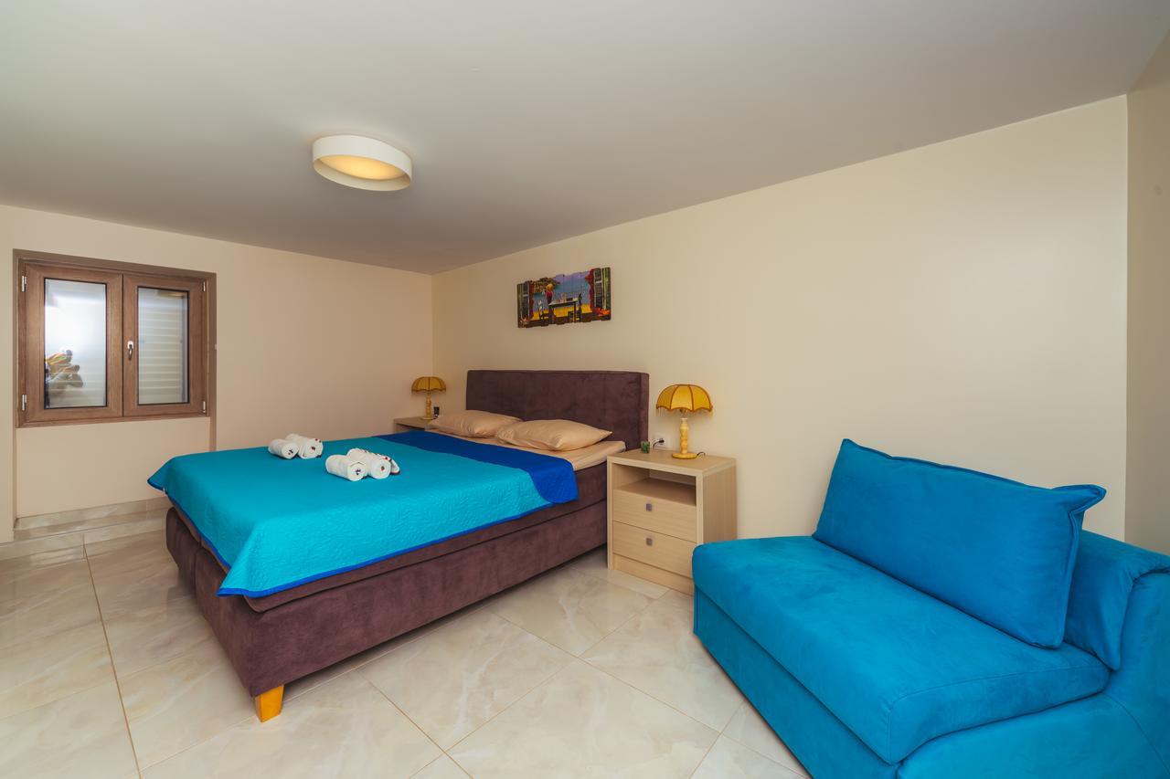 Apartments Galija Petrovac Lux Екстериор снимка