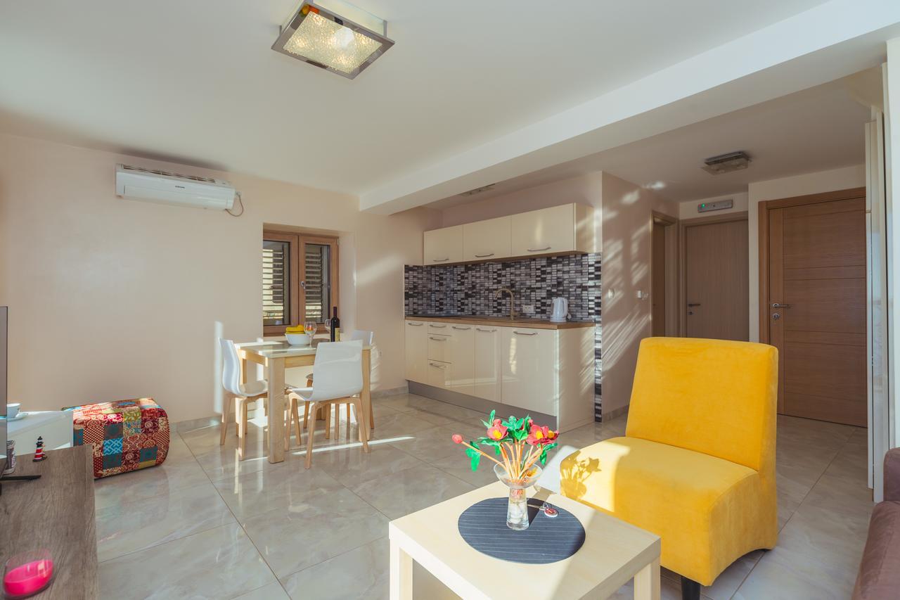 Apartments Galija Petrovac Lux Екстериор снимка