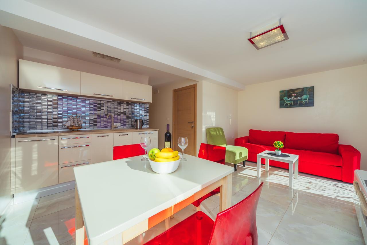 Apartments Galija Petrovac Lux Екстериор снимка